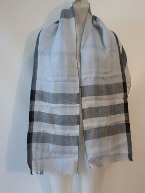 Authentic Women Burberry Light Blue Black Pure Linen Gauzy Nova Check Wrap Scarf